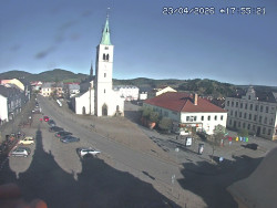 Náměstí, koste sv. Markéty