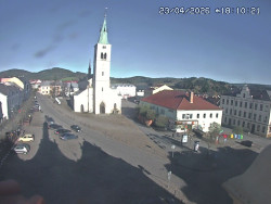 Náměstí, koste sv. Markéty