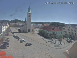 Náměstí, koste sv. Markéty