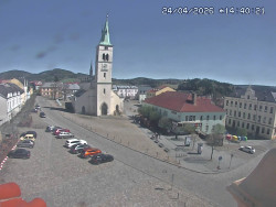 Náměstí, koste sv. Markéty