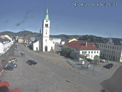 Náměstí, koste sv. Markéty