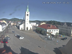 Náměstí, koste sv. Markéty