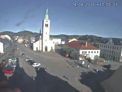 Náměstí, koste sv. Markéty