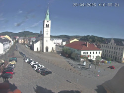 Náměstí, koste sv. Markéty