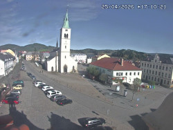 Náměstí, koste sv. Markéty