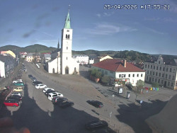 Náměstí, koste sv. Markéty