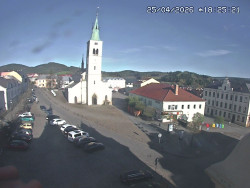 Náměstí, koste sv. Markéty