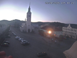 Náměstí, koste sv. Markéty