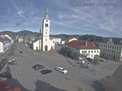 Náměstí, koste sv. Markéty