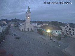 Náměstí, koste sv. Markéty