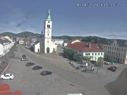 Náměstí, koste sv. Markéty