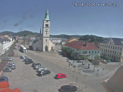 Náměstí, koste sv. Markéty