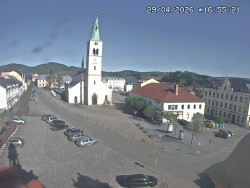 Náměstí, koste sv. Markéty