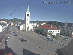 Náměstí, koste sv. Markéty