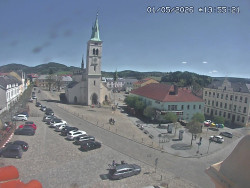 Náměstí, koste sv. Markéty