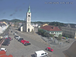 Náměstí, koste sv. Markéty