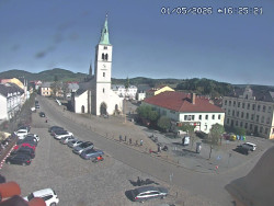 Náměstí, koste sv. Markéty