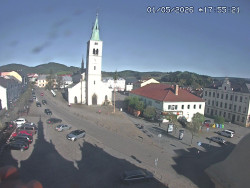 Náměstí, koste sv. Markéty