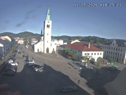 Náměstí, koste sv. Markéty