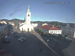 Náměstí, koste sv. Markéty