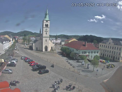 Náměstí, koste sv. Markéty