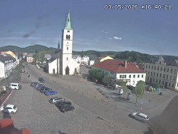 Náměstí, koste sv. Markéty