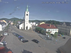 Náměstí, koste sv. Markéty