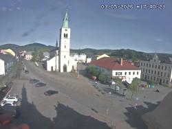 Náměstí, koste sv. Markéty