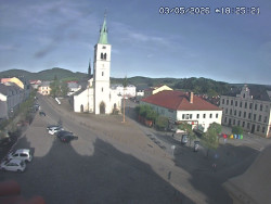 Náměstí, koste sv. Markéty
