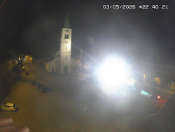 Náměstí, koste sv. Markéty