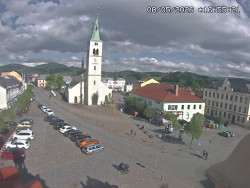 Náměstí, koste sv. Markéty