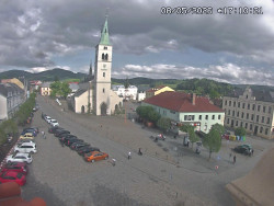 Náměstí, koste sv. Markéty
