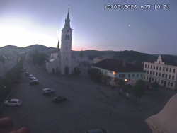 Náměstí, koste sv. Markéty