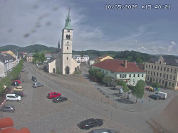 Náměstí, koste sv. Markéty