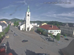 Náměstí, koste sv. Markéty