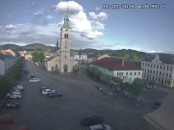 Náměstí, koste sv. Markéty