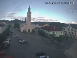Náměstí, koste sv. Markéty
