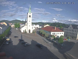 Náměstí, koste sv. Markéty
