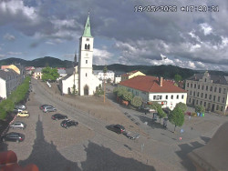 Náměstí, koste sv. Markéty