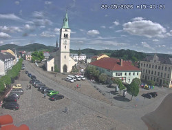 Náměstí, koste sv. Markéty