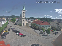 Náměstí, koste sv. Markéty