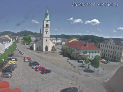 Náměstí, koste sv. Markéty