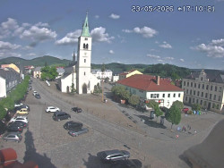 Náměstí, koste sv. Markéty