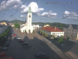 Náměstí, koste sv. Markéty