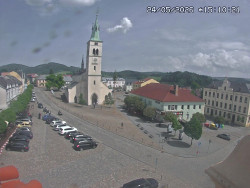 Náměstí, koste sv. Markéty