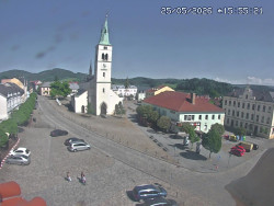 Náměstí, koste sv. Markéty