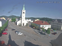 Náměstí, koste sv. Markéty