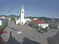 Náměstí, koste sv. Markéty