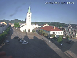 Náměstí, koste sv. Markéty