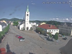 Náměstí, koste sv. Markéty